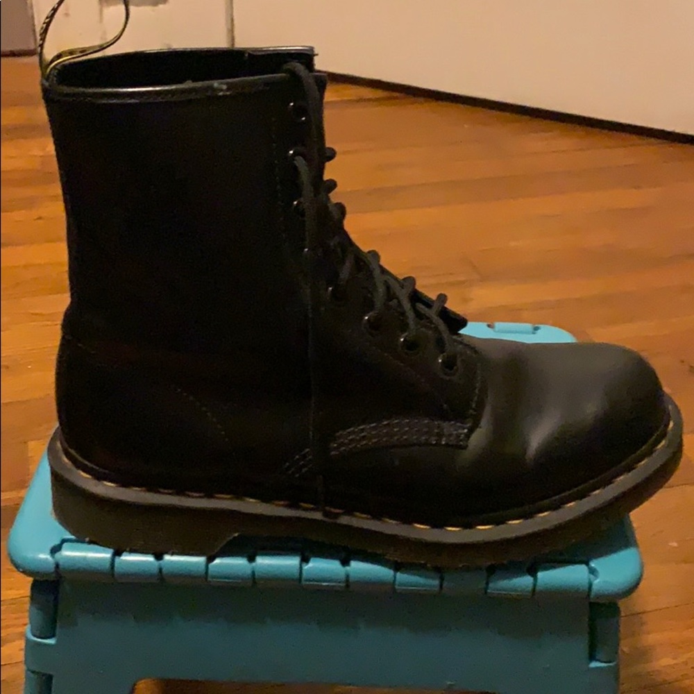 New Black Dr.Martens